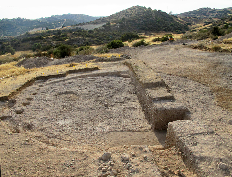 site de fouilles : ruines