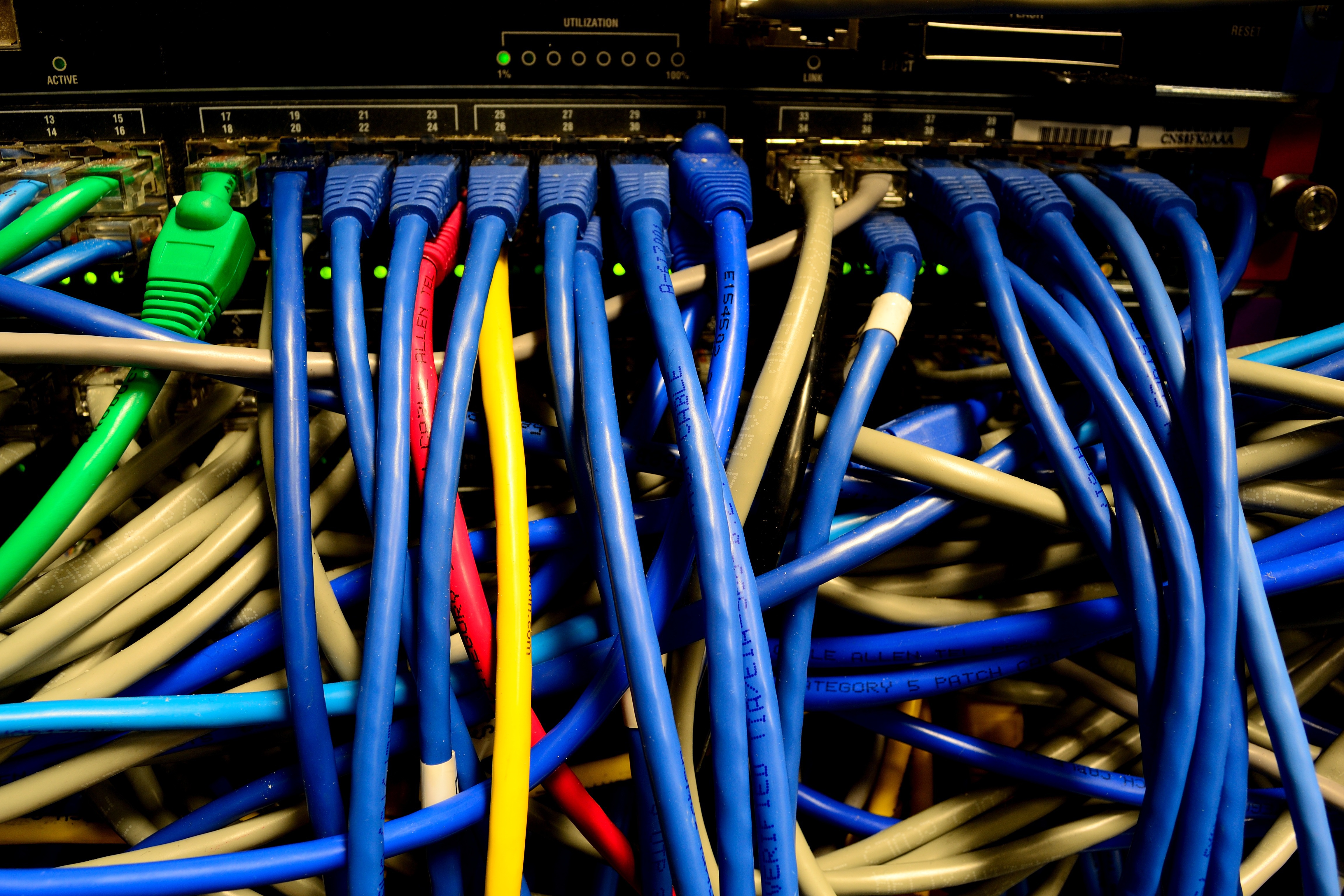 Branchement de câbles Ethernet